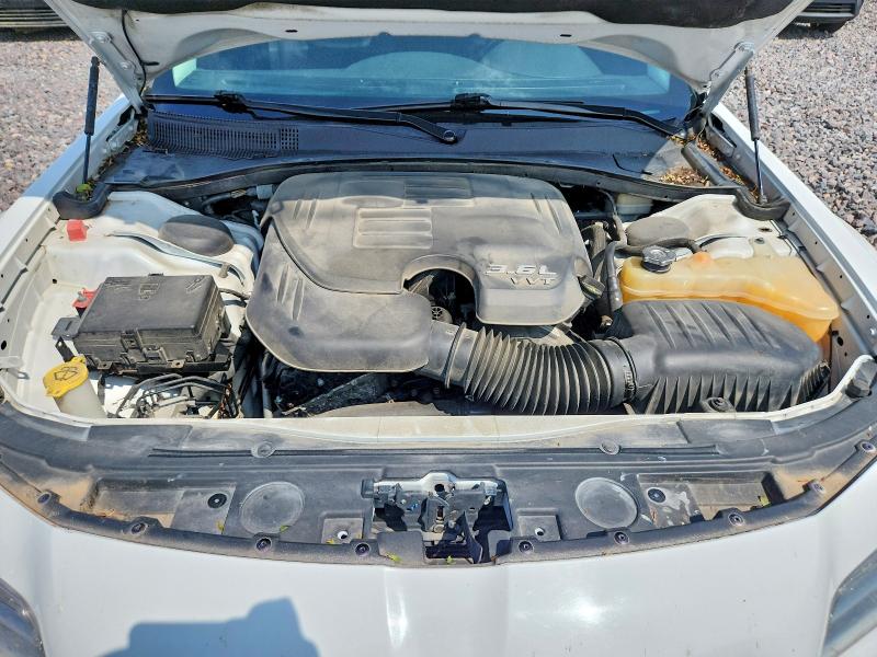 65054876 :رقم المزاد ، 2C3CCARGXFH736642 vin ، 2015 Chrysler 300 مزاد بيع