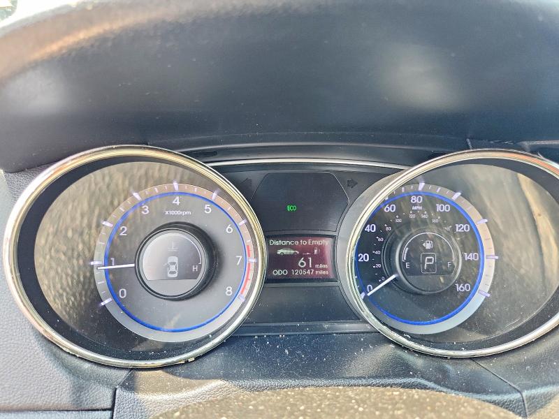 64155166 :رقم المزاد ، 5NPEC4ACXBH306626 vin ، 2011 Hyundai Sonata مزاد بيع