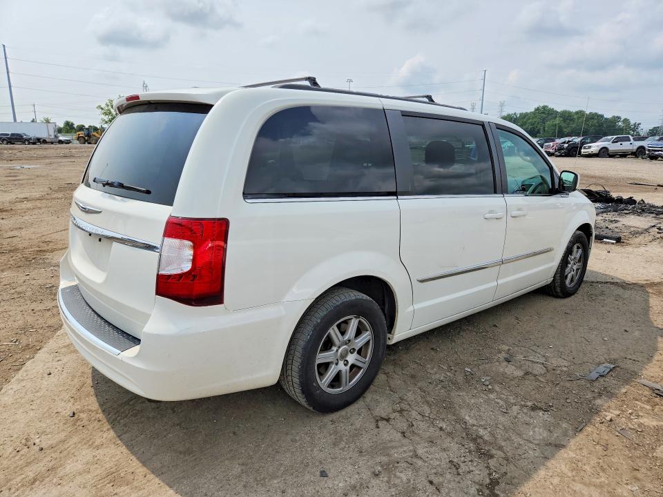 65326726 :رقم المزاد ، 2A4RR5DG0BR785916 vin ، 2011 Chrysler Town & Country مزاد بيع