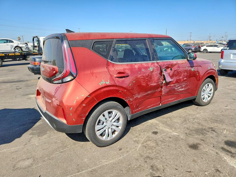 63746576 :رقم المزاد ، KNDJ23AU2P7851381 vin ، 2023 Kia Soul مزاد بيع