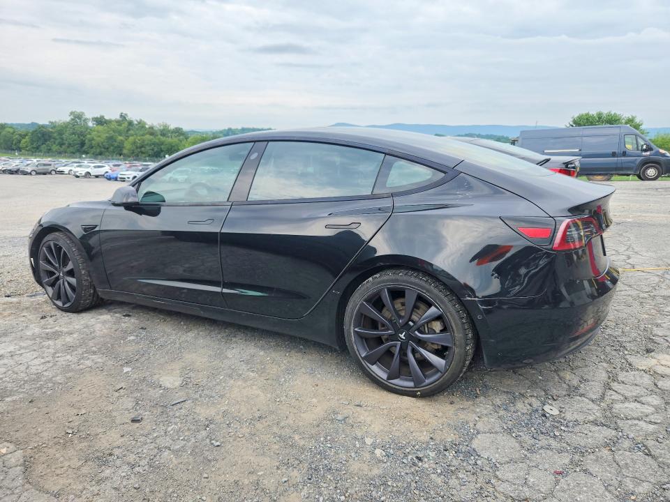 65057666 :رقم المزاد ، 5YJ3E1EAXMF915144 vin ، 2021 Tesla Model 3 مزاد بيع