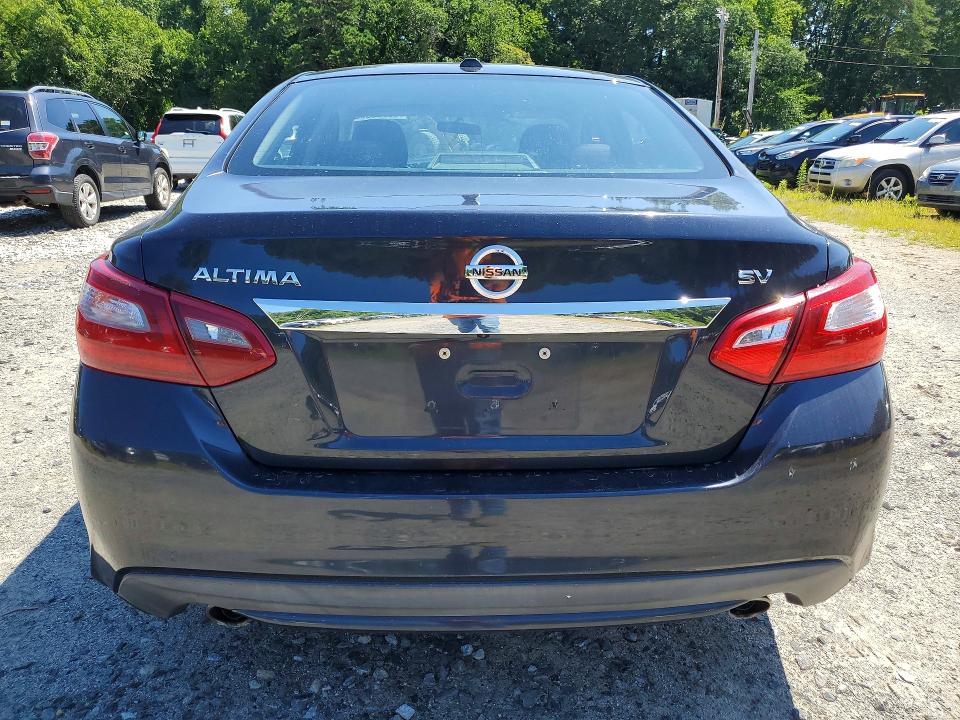 2018 Nissan Altima მანქანა იყიდება აუქციონზე, vin: 1N4AL3AP6JC240801, აუქციონის ნომერი: 63708386