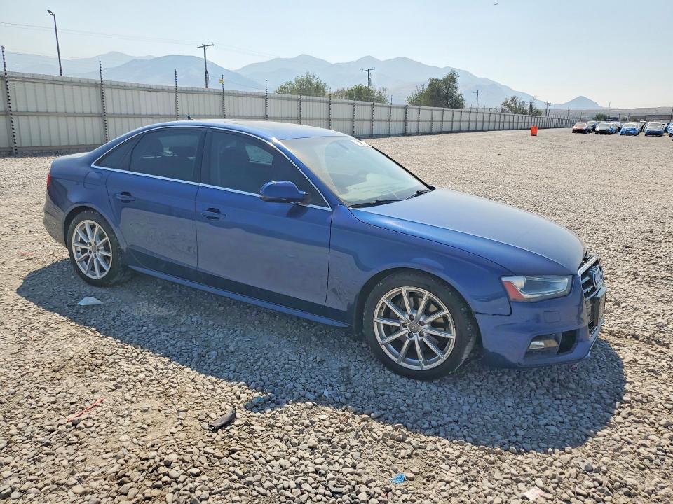 64228596 :رقم المزاد ، WAUFFAFL4EN042842 vin ، 2014 Audi A4 مزاد بيع