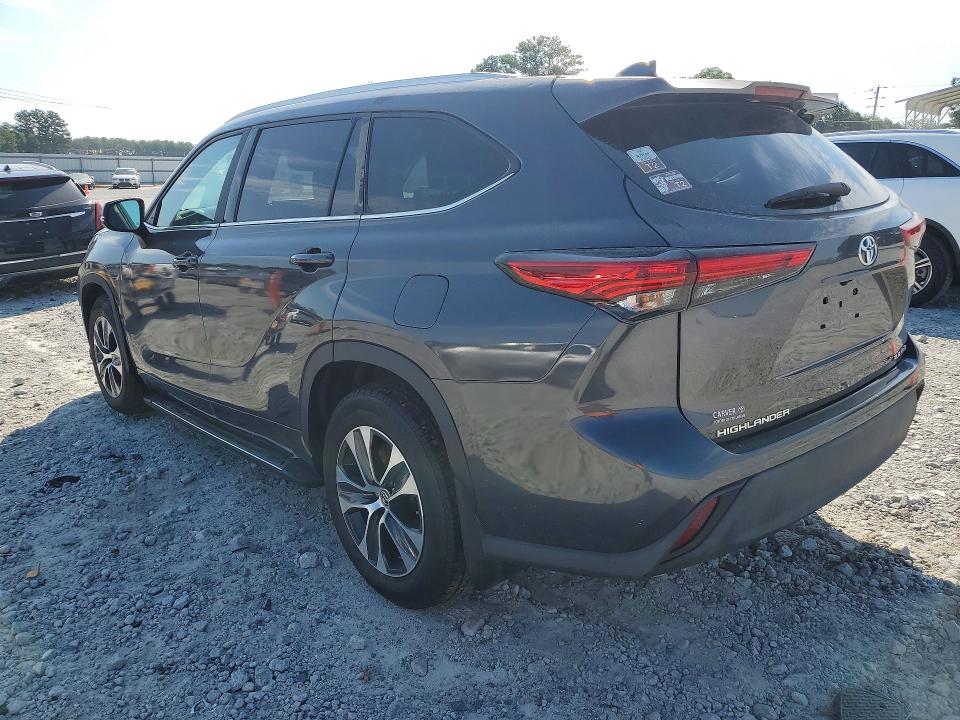 Продаж на аукціоні авто 2021 Toyota Highlander, vin: 5TDGZRBH8MS528707, номер лоту: 64798406