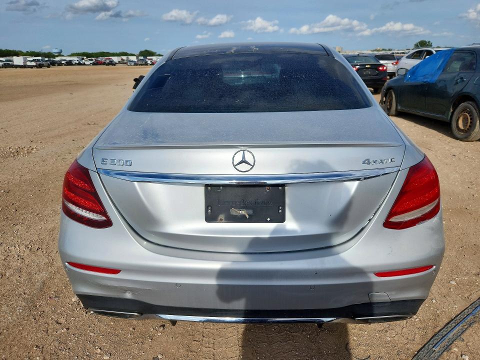 2017 Mercedes-benz E მანქანა იყიდება აუქციონზე, vin: WDDZF4KB0HA123921, აუქციონის ნომერი: 64675056