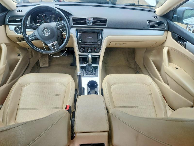 2013 Volkswagen Passat მანქანა იყიდება აუქციონზე, vin: 1VWBP7A30DC013015, აუქციონის ნომერი: 63400676