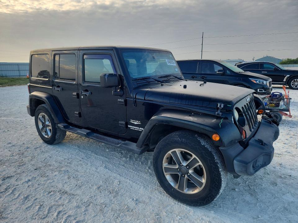 64609356 :رقم المزاد ، 1C4BJWEG8DL512026 vin ، 2013 Jeep Wrangler Unlimited مزاد بيع