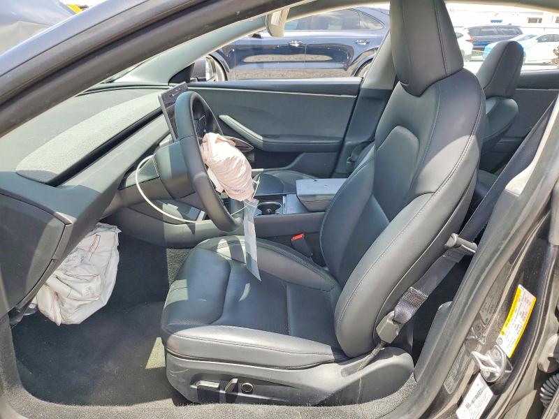65366526 :رقم المزاد ، 5YJ3E1EA3SF027476 vin ، 2025 Tesla Model 3 مزاد بيع