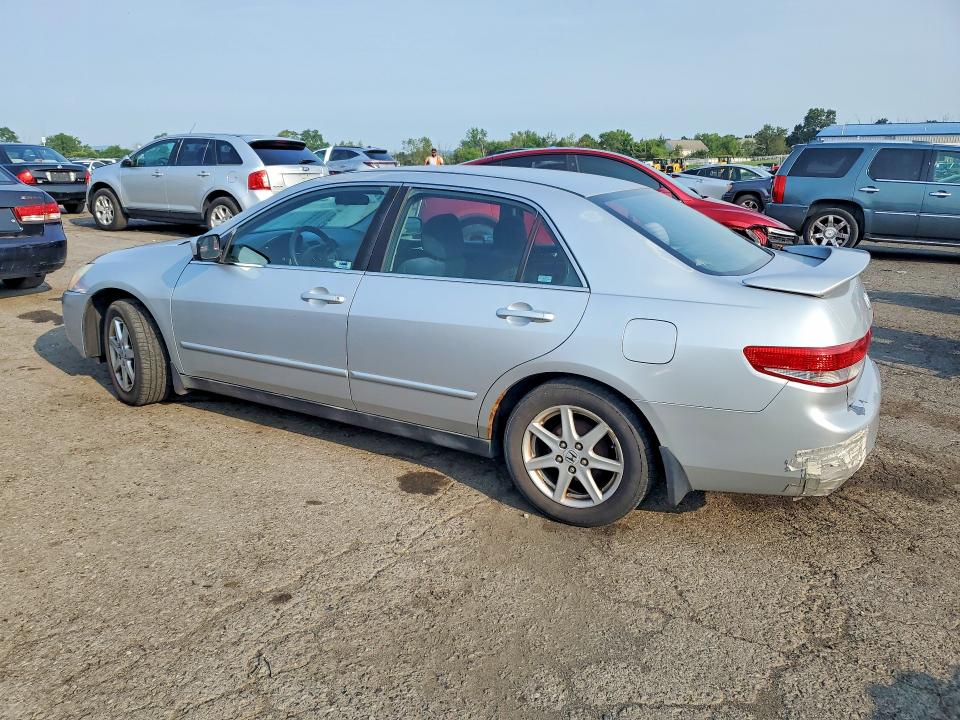 2003 Honda Accord მანქანა იყიდება აუქციონზე, vin: 3HGCM56343G704784, აუქციონის ნომერი: 63910136