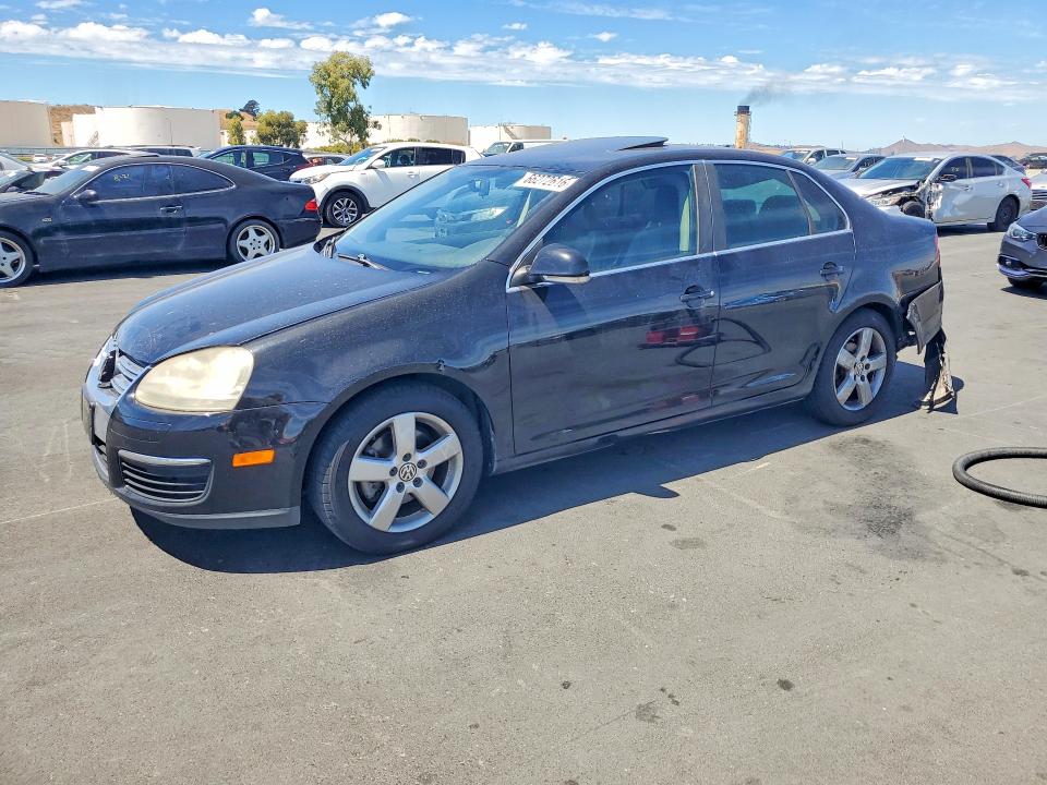 2008 Volkswagen Jetta მანქანა იყიდება აუქციონზე, vin: 3VWRZ71K78M050602, აუქციონის ნომერი: 66272616