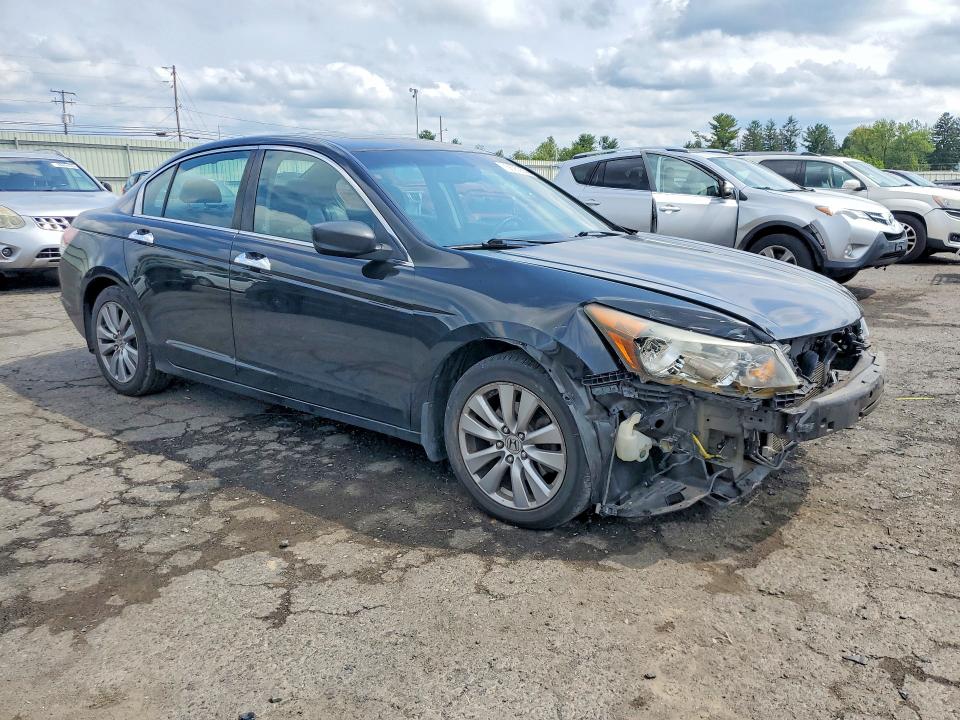 66932556 :رقم المزاد ، 1HGCP3F83CA002803 vin ، 2012 Honda Accord مزاد بيع