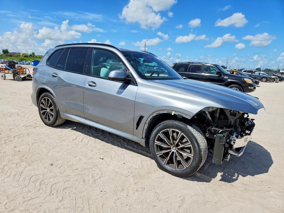 66638266 :رقم المزاد ، 5UX23EU05R9S10589 vin ، 2024 Bmw X5 مزاد بيع