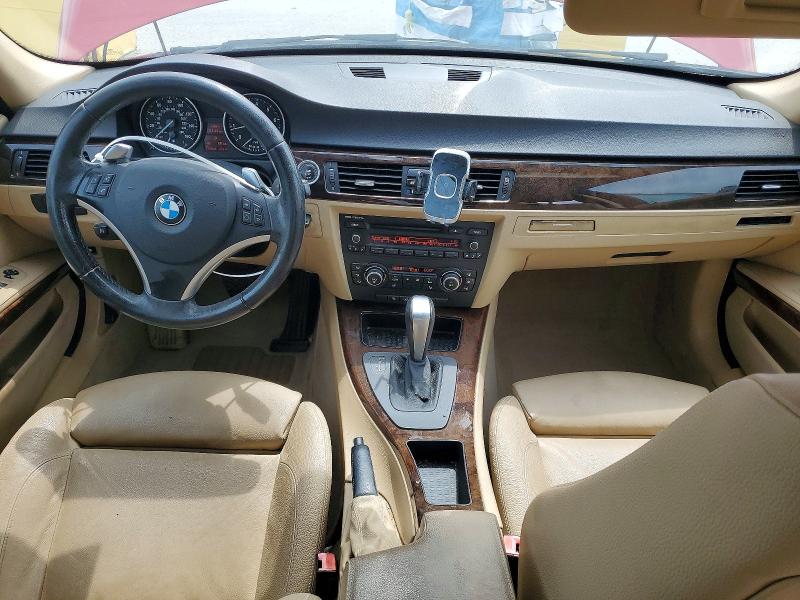 65697376 :رقم المزاد ، WBAPH7G58ANM54337 vin ، 2010 Bmw 328 مزاد بيع