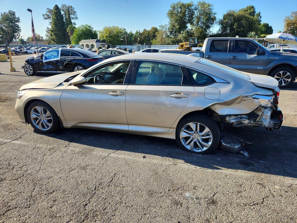 2018 Honda Accord მანქანა იყიდება აუქციონზე, vin: 1HGCV1F14JA182951, აუქციონის ნომერი: 66310246