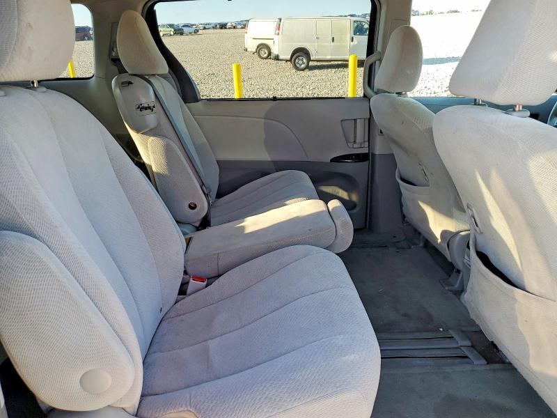 Продаж на аукціоні авто 2014 Toyota Sienna, vin: 5TDKK3DC9ES475417, номер лоту: 63348406