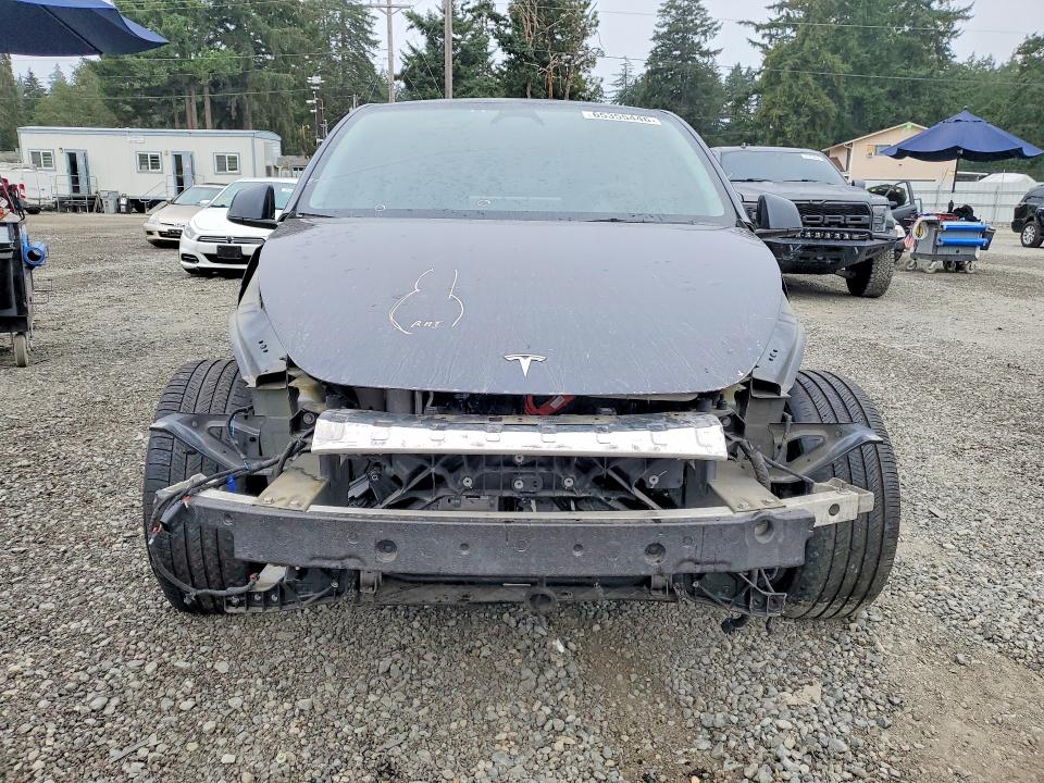 2024 Tesla Model Y მანქანა იყიდება აუქციონზე, vin: 7SAYGDEF9RF107746, აუქციონის ნომერი: 65355446