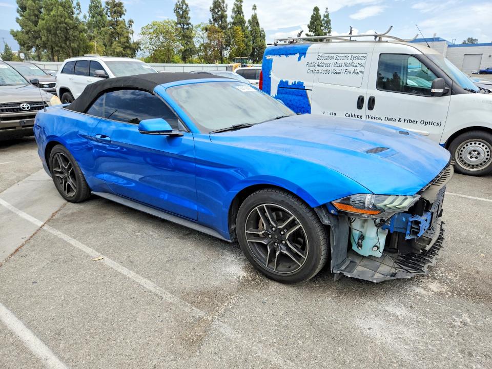2020 Ford Mustang მანქანა იყიდება აუქციონზე, vin: 1FATP8UH6L5131843, აუქციონის ნომერი: 64476936