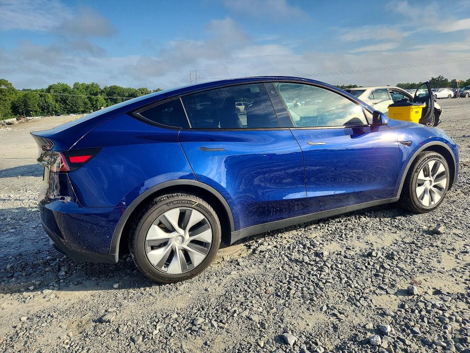 Продажа на аукционе авто 2023 Tesla Model Y, vin: 7SAYGDEE2PA075966, номер лота: 64321606