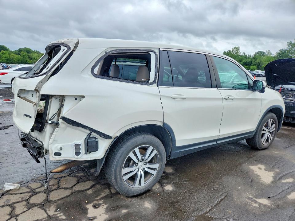 63586066 :رقم المزاد ، 5FNYF6H59GB108522 vin ، 2016 Honda Pilot مزاد بيع