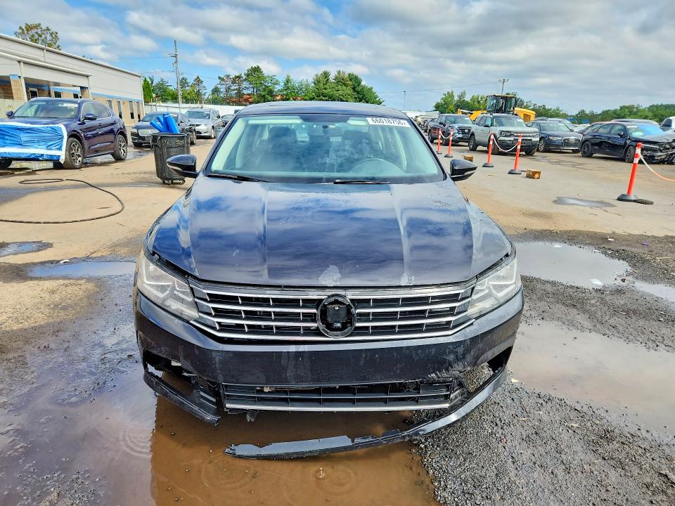 2018 Volkswagen Passat მანქანა იყიდება აუქციონზე, vin: 1VWBA7A35JC002671, აუქციონის ნომერი: 66018756