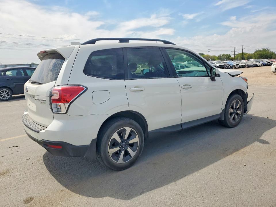 Продажа на аукционе авто 2017 Subaru Forester, vin: JF2SJAEC3HH403824, номер лота: 66432886