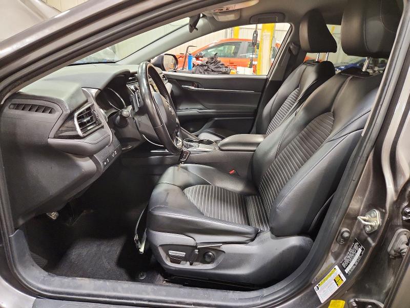 2019 Toyota Camry მანქანა იყიდება აუქციონზე, vin: 4T1B11HK1KU813260, აუქციონის ნომერი: 63804376