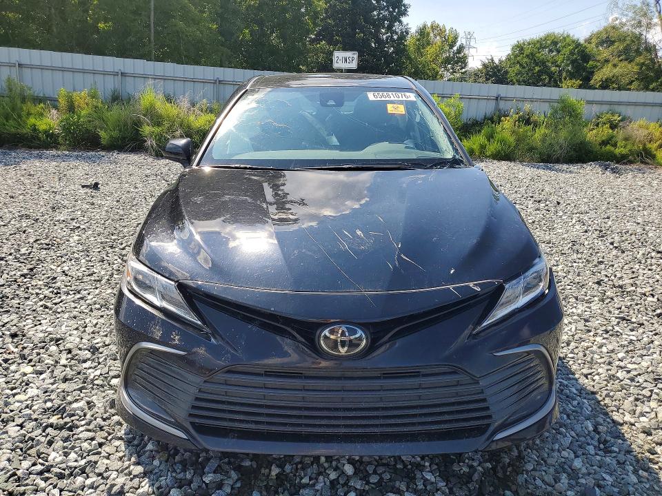 65681076 :رقم المزاد ، 4T1C11AK5PU138342 vin ، 2023 Toyota Camry مزاد بيع