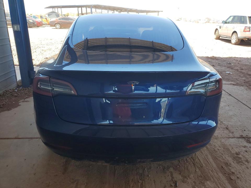 Продаж на аукціоні авто 2018 Tesla Model 3, vin: 5YJ3E1EA2JF160504, номер лоту: 65873186