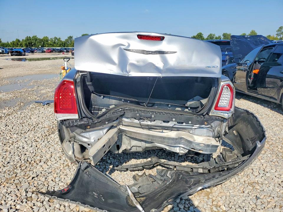 67108436 :رقم المزاد ، 2C3CCAAG4FH853676 vin ، 2015 Chrysler 300 مزاد بيع