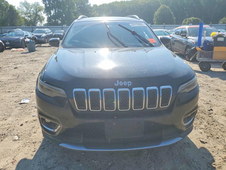 64478806 :رقم المزاد ، 1C4PJLDB0KD270057 vin ، 2019 Jeep Cherokee مزاد بيع