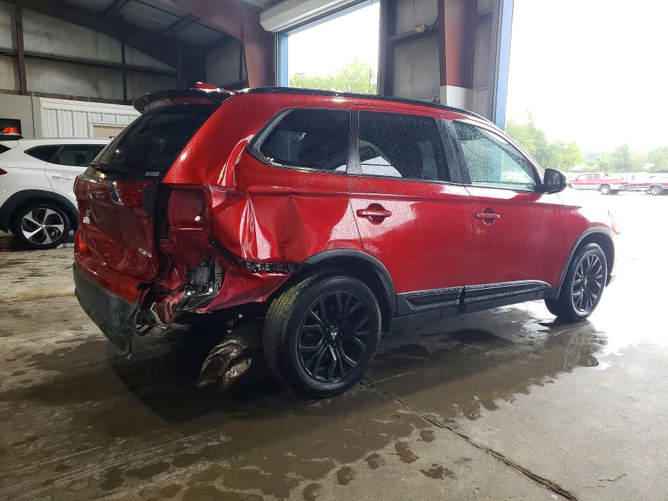 62481336 :رقم المزاد ، JA4AZ3A3XJZ063201 vin ، 2018 Mitsubishi Outlander مزاد بيع