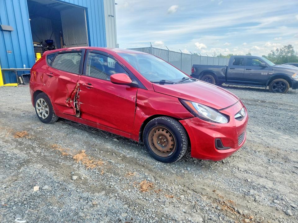 Продаж на аукціоні авто 2013 Hyundai Accent, vin: KMHCT5AE1DU112604, номер лоту: 66064536