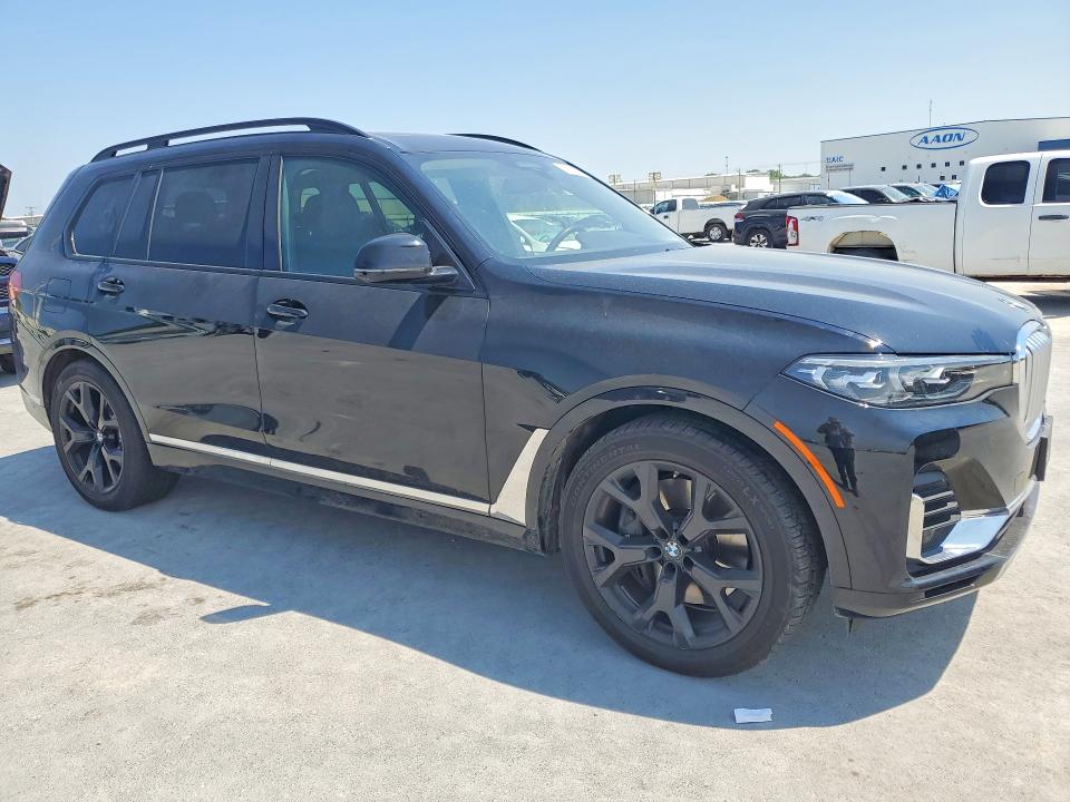 61947796 :رقم المزاد ، 5UXCW2C02N9J14750 vin ، 2022 Bmw X7 مزاد بيع