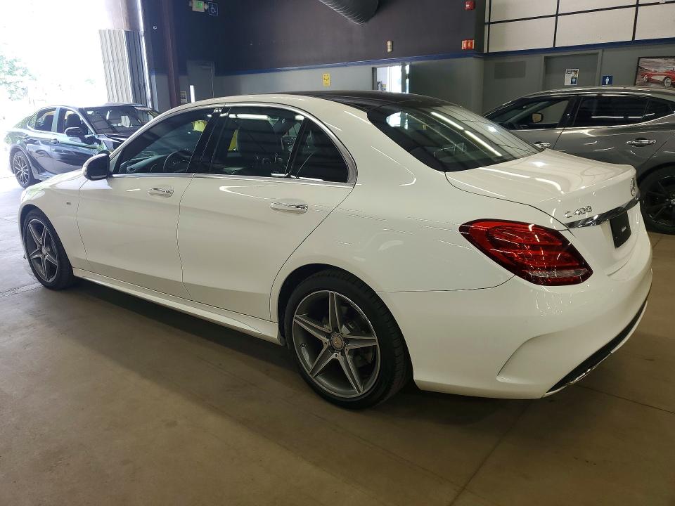 Продажа на аукционе авто 2015 Mercedes-benz C, vin: 55SWF6GB4FU027052, номер лота: 64448106