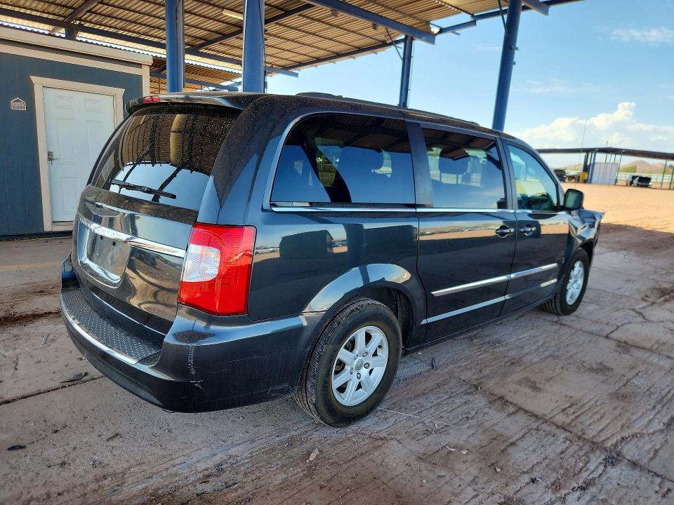 66273796 :رقم المزاد ، 2C4RC1BG1CR305824 vin ، 2012 Chrysler Town & Country مزاد بيع