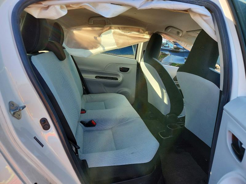 65736116 :رقم المزاد ، JTDKDTB37C1524797 vin ، 2012 Toyota Prius C مزاد بيع