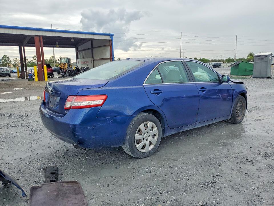 2010 Toyota Camry მანქანა იყიდება აუქციონზე, vin: 4T1BF3EK5AU549041, აუქციონის ნომერი: 63204566