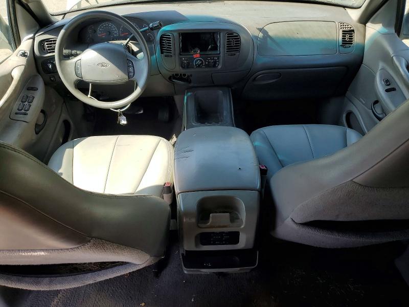 2000 Ford Expedition მანქანა იყიდება აუქციონზე, vin: 1FMRU1561YLB90220, აუქციონის ნომერი: 64399766