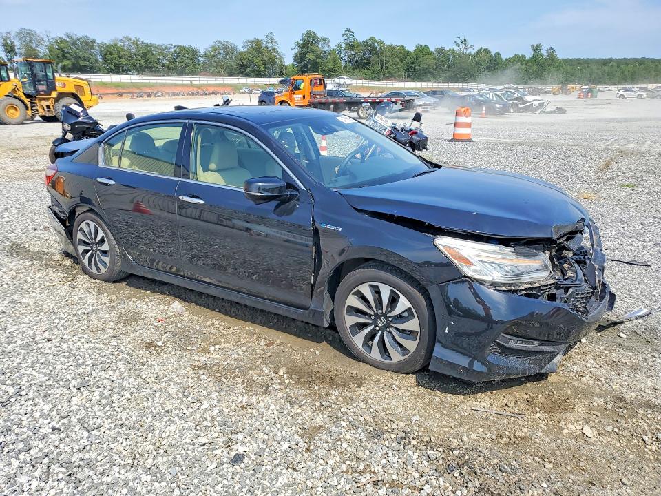 Aukcja sprzedaży 2017 Honda Accord, vin: JHMCR6F7XHC019707, numer aukcji: 64756896