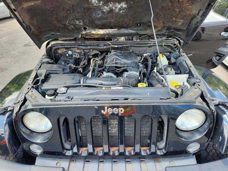 62079296 :رقم المزاد ، 1C4BJWEG1EL141051 vin ، 2014 Jeep Wrangler Unlimited مزاد بيع