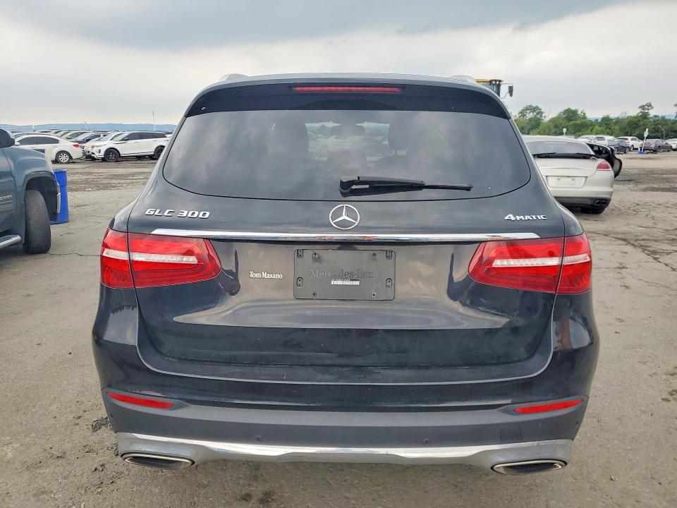 2018 Mercedes-benz Glc მანქანა იყიდება აუქციონზე, vin: WDC0G4KB3JV104868, აუქციონის ნომერი: 65870176