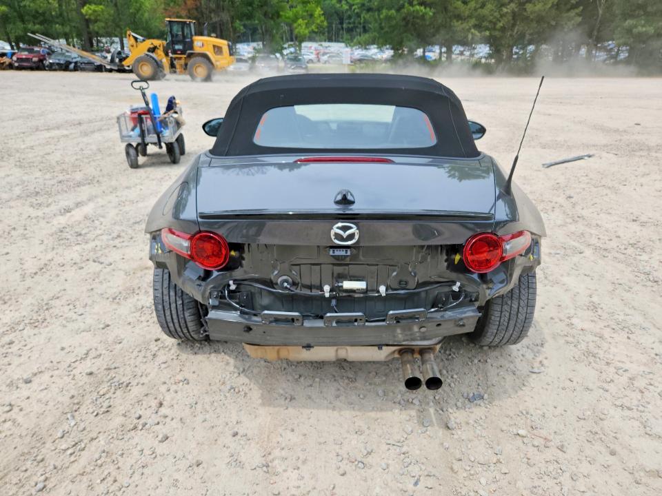 63033126 :رقم المزاد ، JM1NDAC72P0553056 vin ، 2023 Mazda Mx-5 Miata مزاد بيع