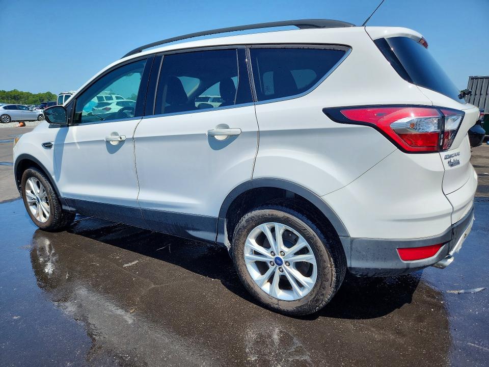 Продажа на аукционе авто 2018 Ford Escape, vin: 1FMCU9GD6JUB19711, номер лота: 67930006