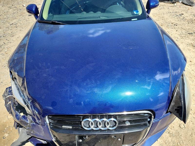 2011 Audi Tt მანქანა იყიდება აუქციონზე, vin: TRUKFAFK1B1023540, აუქციონის ნომერი: 64123256