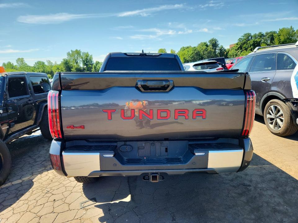 Продажа на аукционе авто 2023 Toyota Tundra, vin: 5TFJA5EC6PX015430, номер лота: 63589576