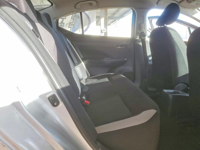 66308156 :رقم المزاد ، 3N1CN8EV2ML828595 vin ، 2021 Nissan Versa مزاد بيع