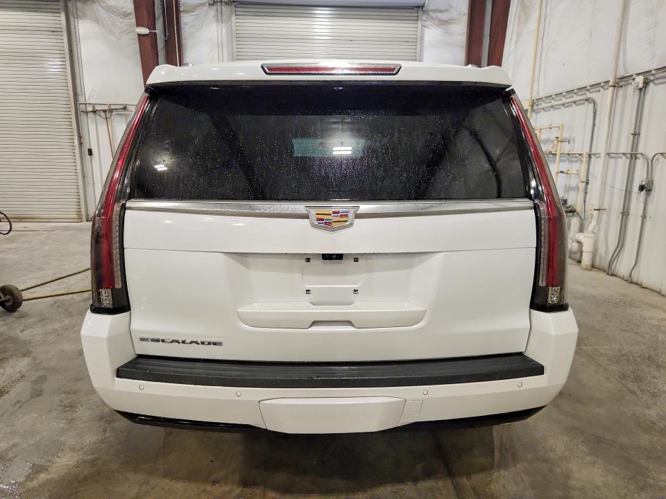 2020 Cadillac Escalade მანქანა იყიდება აუქციონზე, vin: 1GYS4KKJ4LR120666, აუქციონის ნომერი: 66366706