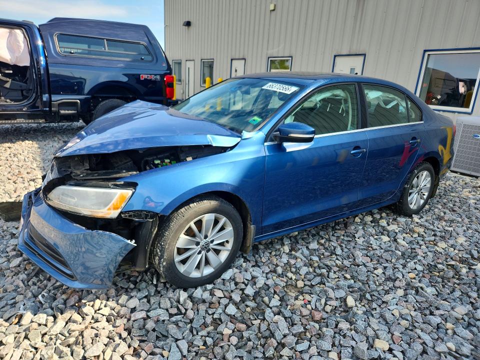 66370566 :رقم المزاد ، 3VWLA7AJ2FM305707 vin ، 2015 Volkswagen Jetta مزاد بيع