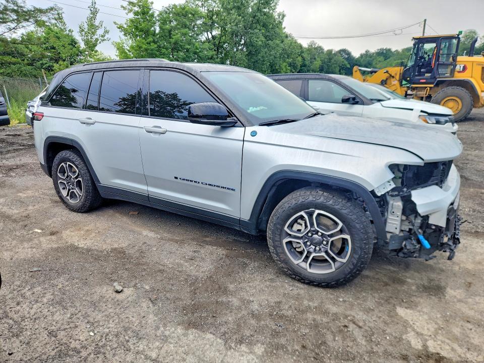 64541576 :رقم المزاد ، 1C4RJYC65N8747850 vin ، 2022 Jeep Grand Cherokee مزاد بيع