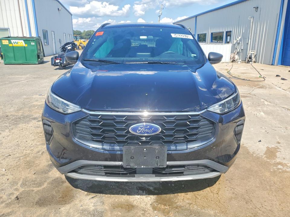Продажа на аукционе авто 2026 Ford Escape, vin: 1FMCU9MNXTUA09826, номер лота: 64632576